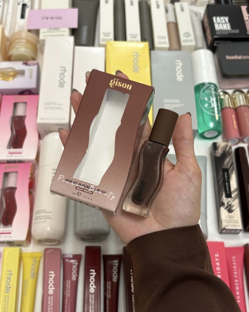 لیپ اویل Gisou