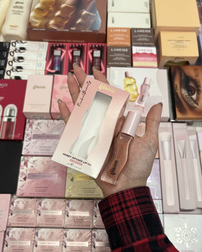 لیپ اویل Gisou