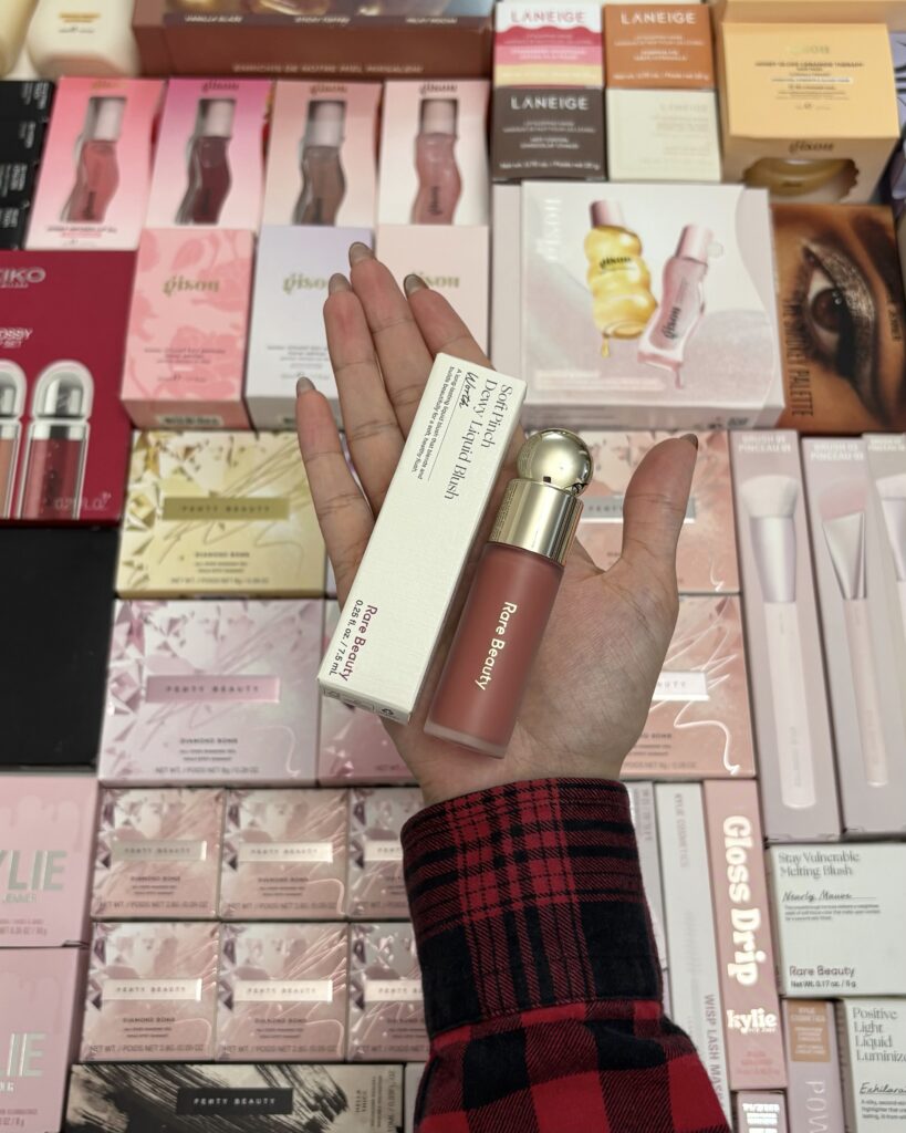 رژگونه مایع Rare Beauty