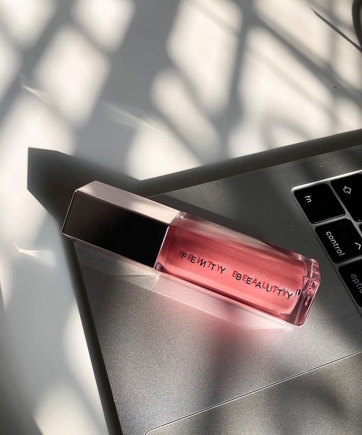 لیپ گلاس Fenty Beauty