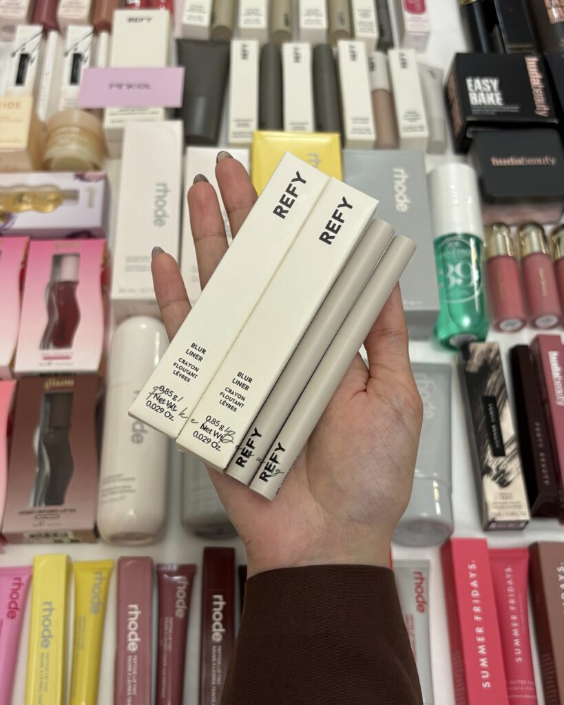 خط لب Refy Beauty
