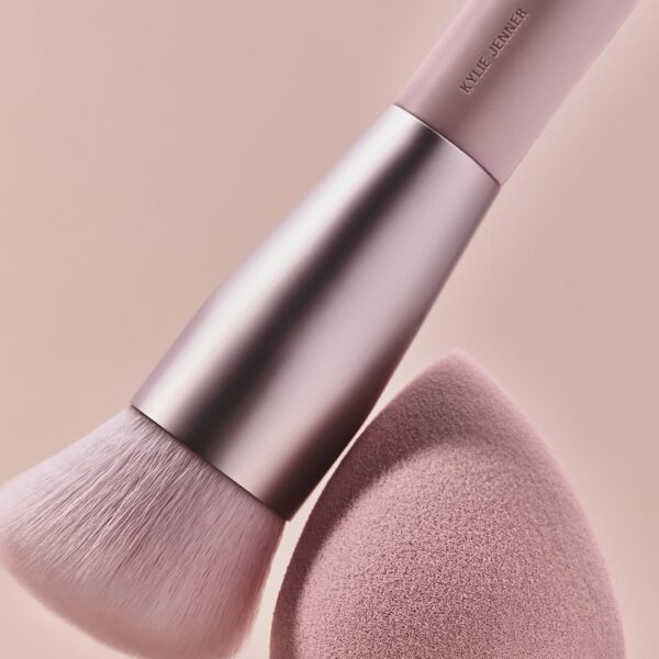 براش کرم پودر Kylie Cosmetics