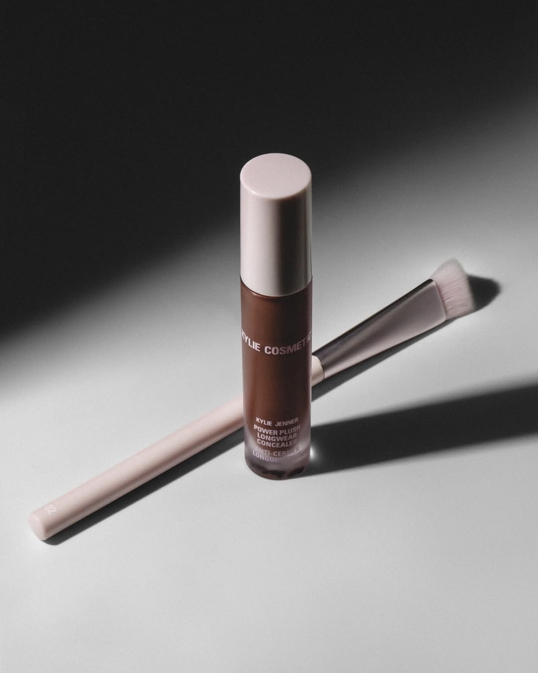 براش کانسیلر Kylie Cosmetics