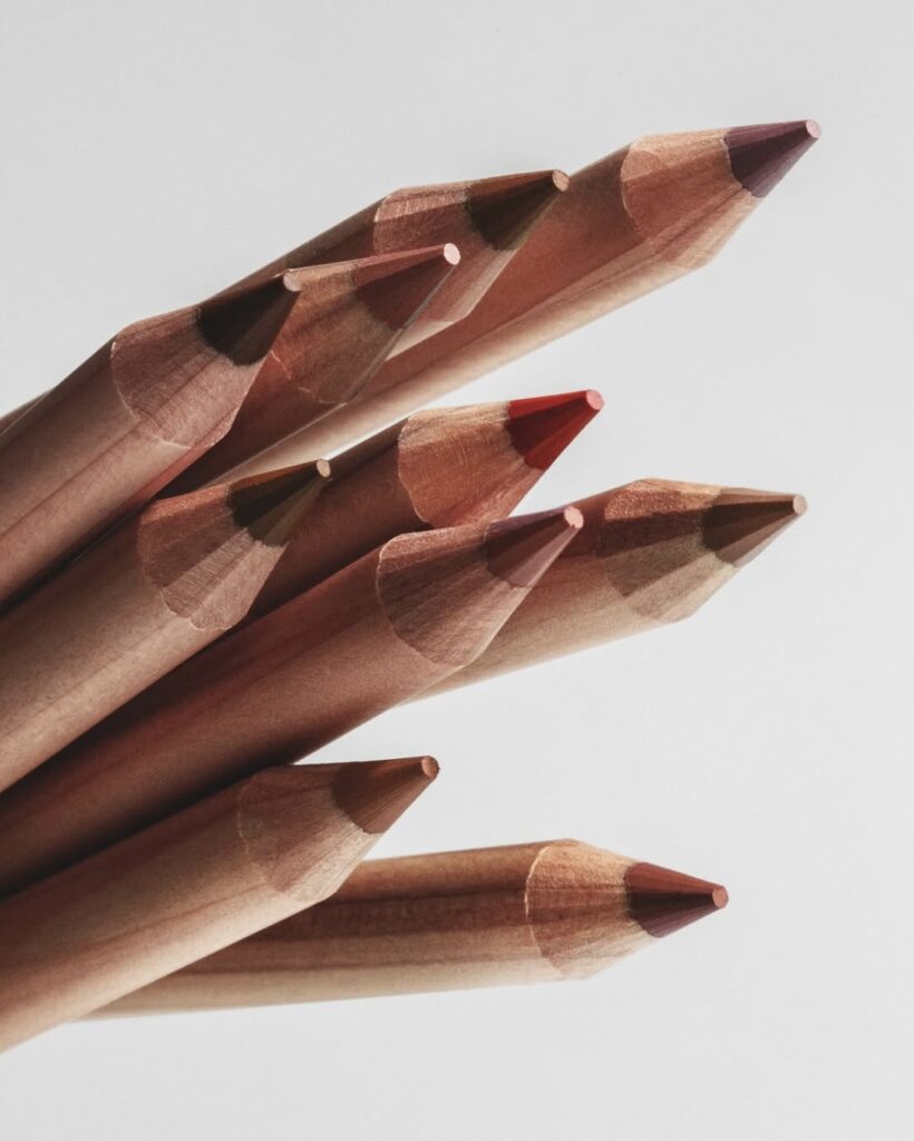 خط لب Kylie Cosmetics