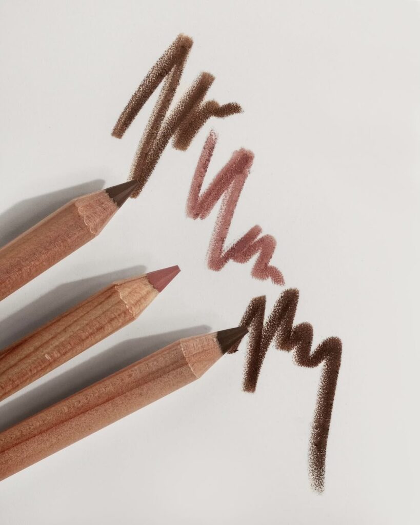 خط لب Kylie Cosmetics