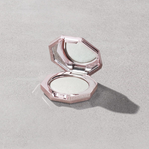 هایلایتر مینیFenty Beauty