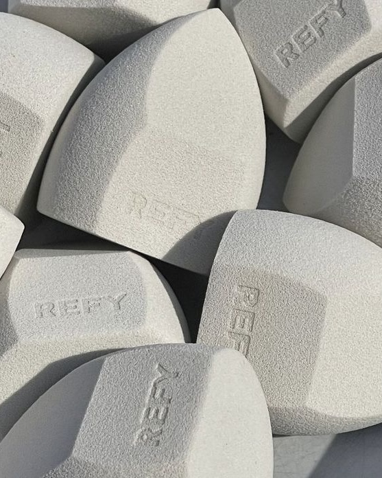 اسفنج آرایشی Refy Beauty